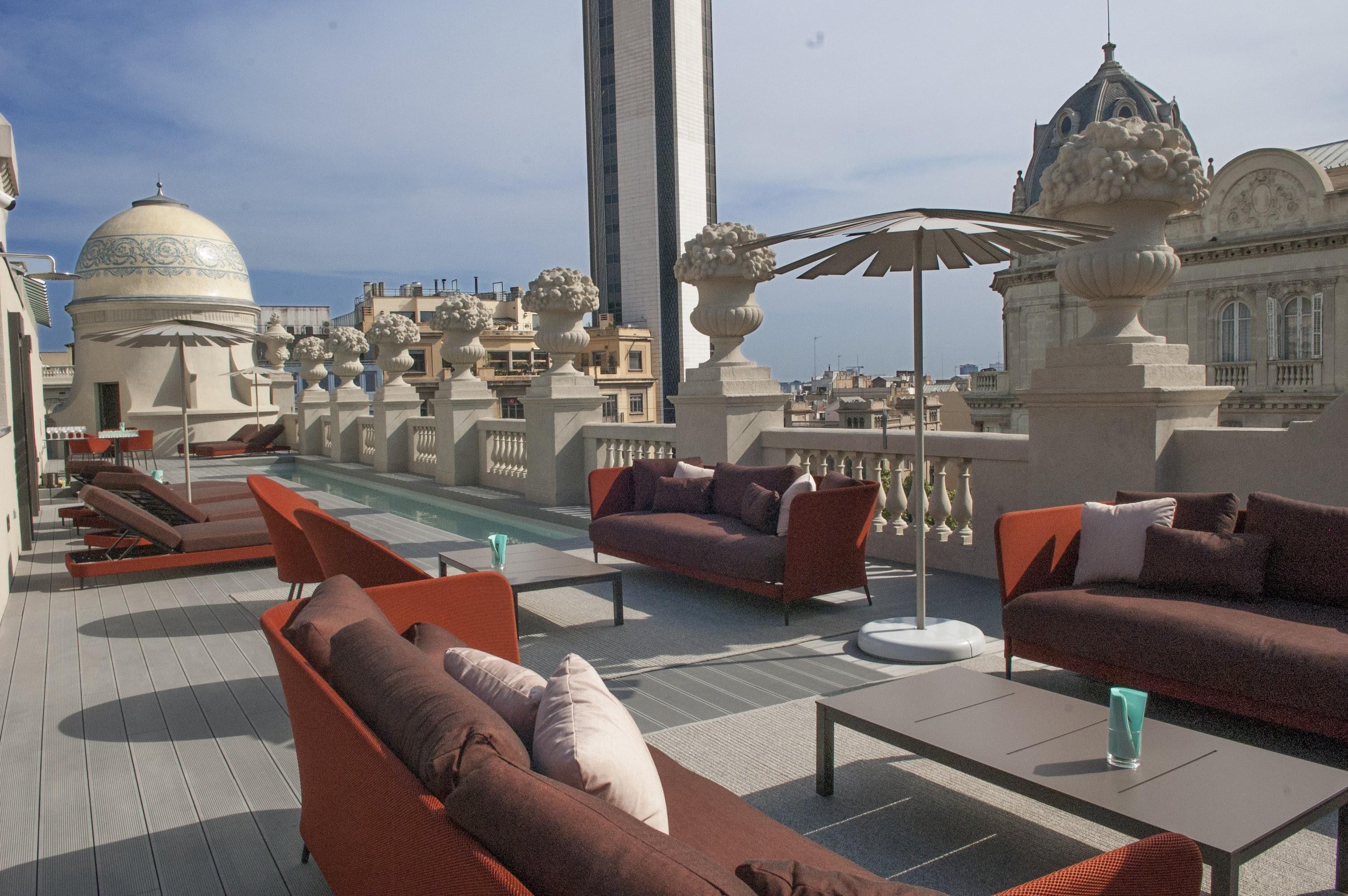 Casagrand Luxury Suites Barcelona Exteriör bild